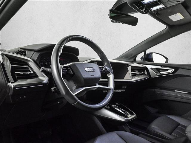 Used 2024 Audi Q4 e-tron Prestige image 10