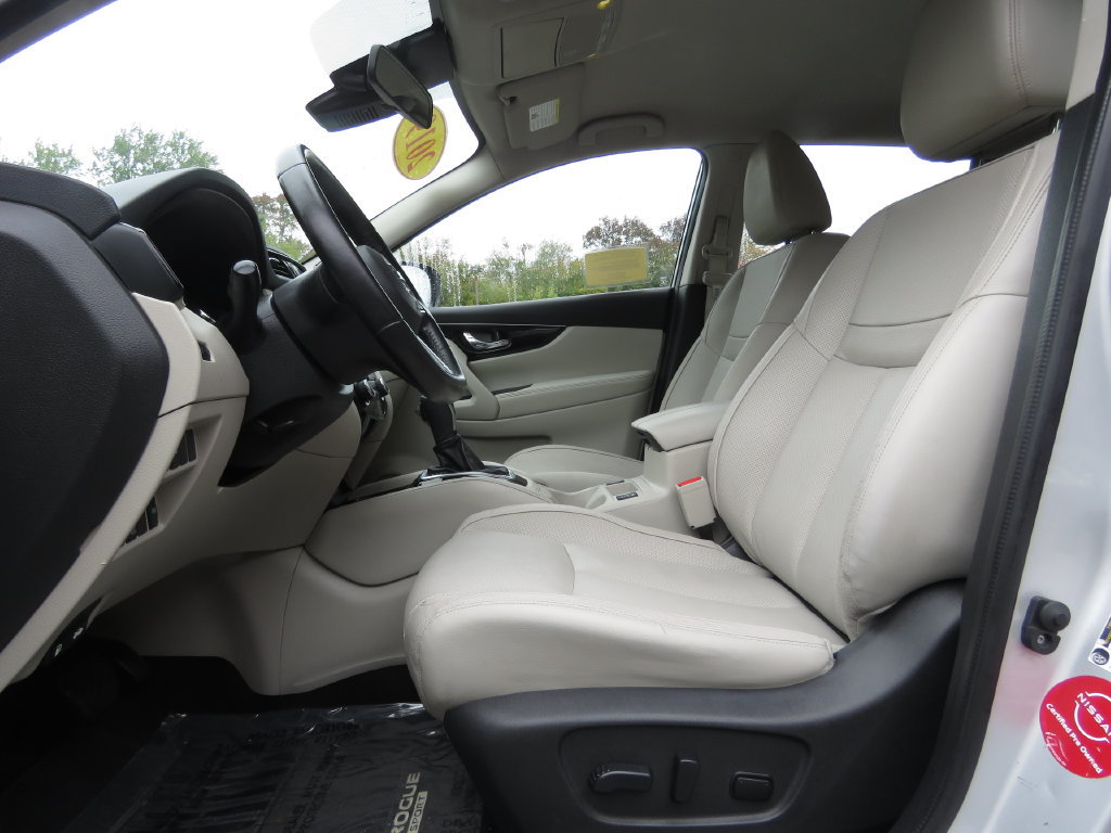 Used 2019 Nissan Rogue Sport SL AWD/4WD image 10
