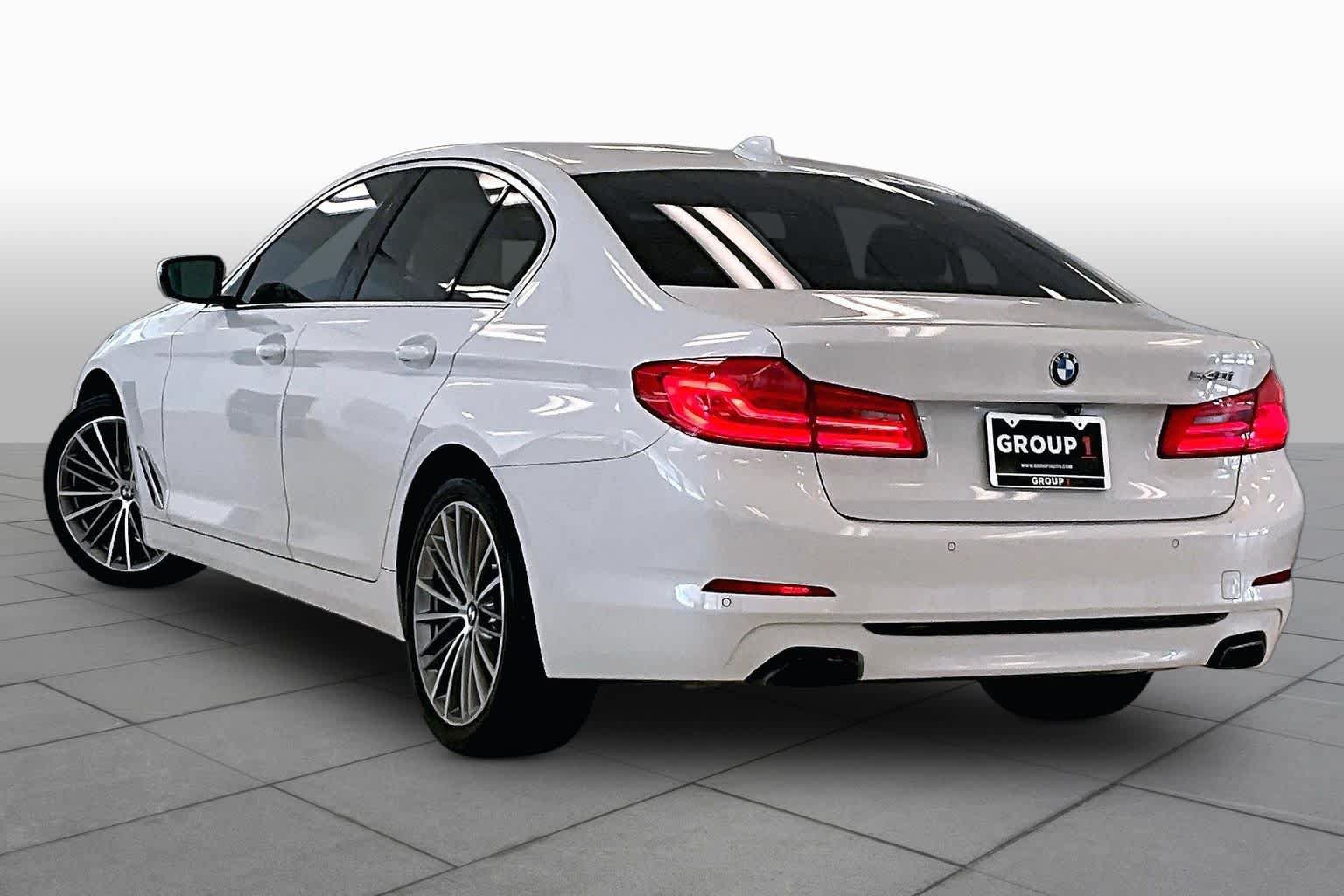 Used 2019 BMW 540i w/ Convenience Package RWD image 10