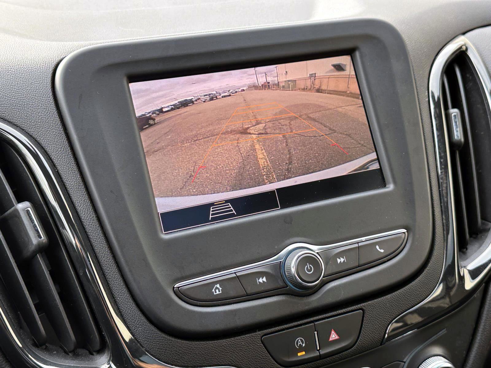 Certified 2023 Chevrolet Equinox RS w/ LPO, Floor Liner Package image 24