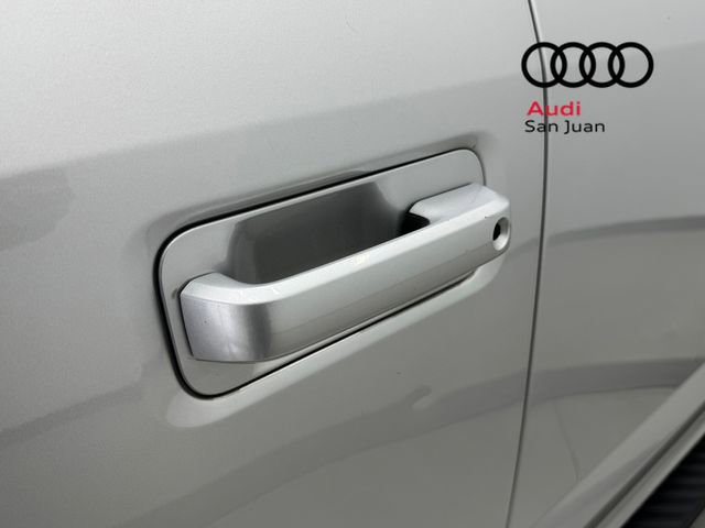 Used 2018 Ford F150 XLT w/ Equipment Group 302A Luxury image 9