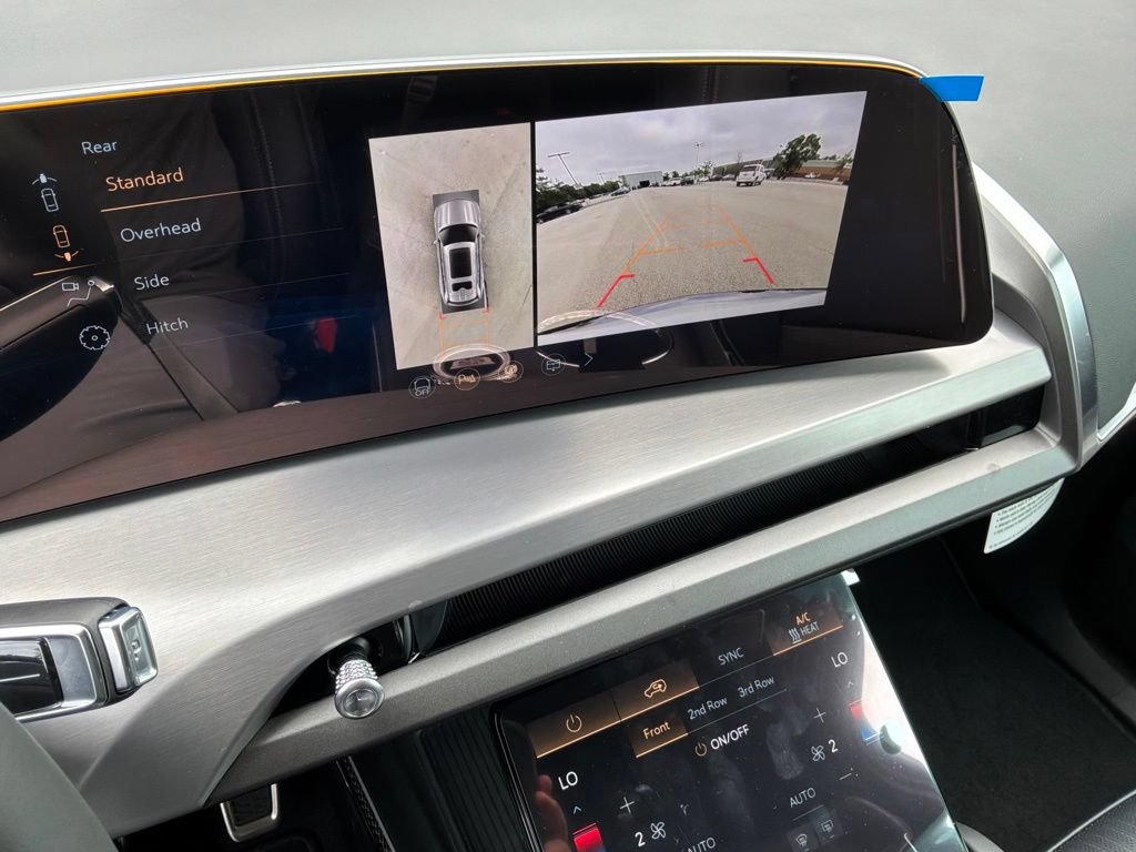 New 2027 Cadillac Vistiq Sport AWD/4WD image 30