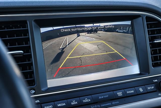 Used 2017 Hyundai Elantra Limited w/ Limited Ultimate Package 05 image 28