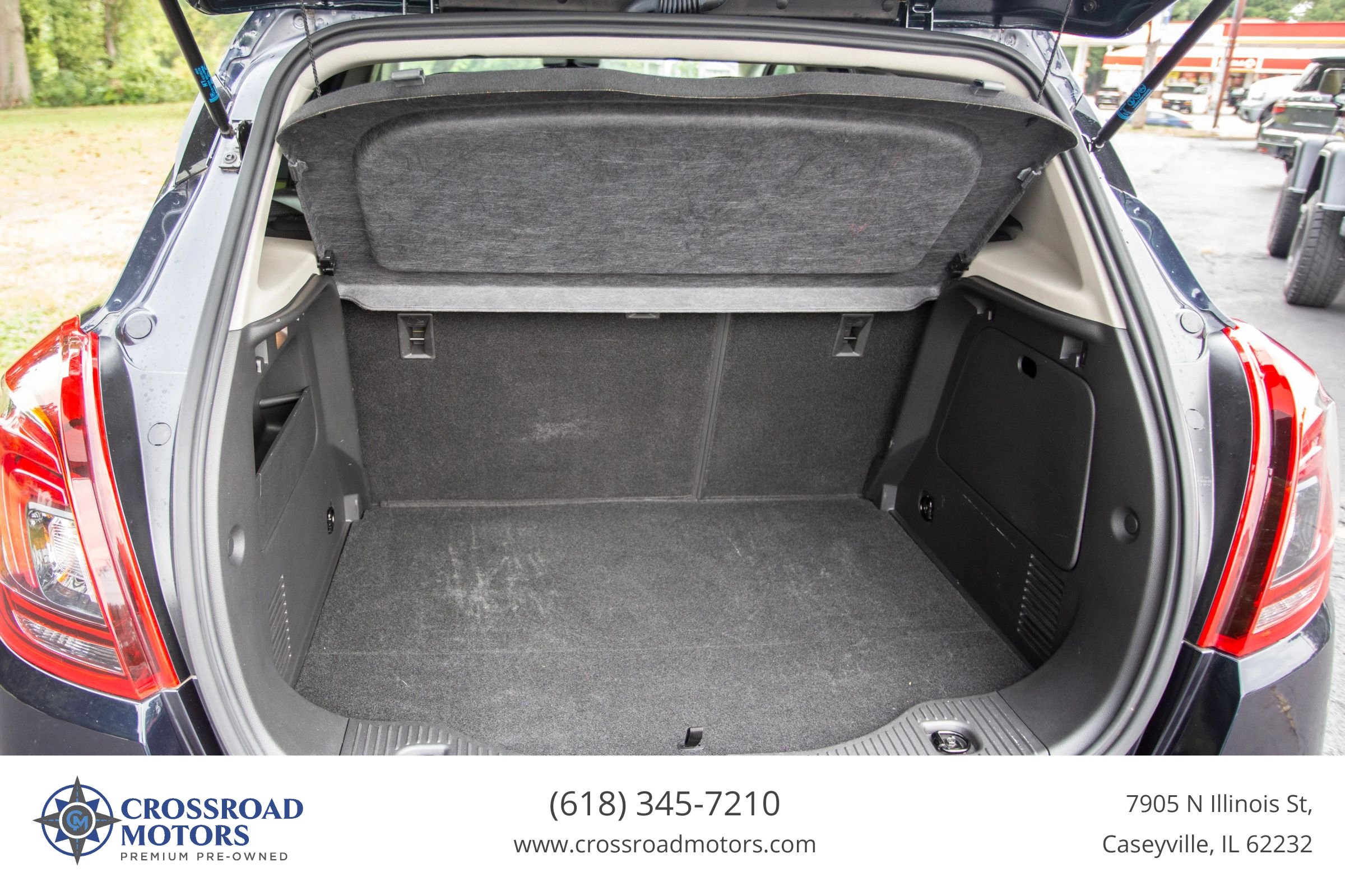 Used 2021 Buick Encore Preferred w/ Safety Package AWD/4WD image 24