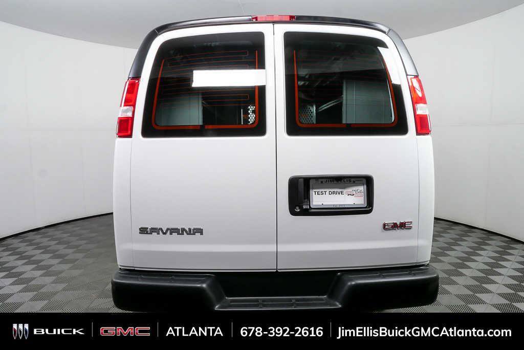 New 2025 GMC Savana 2500 w/ Driver Convenience Package RWD image 23