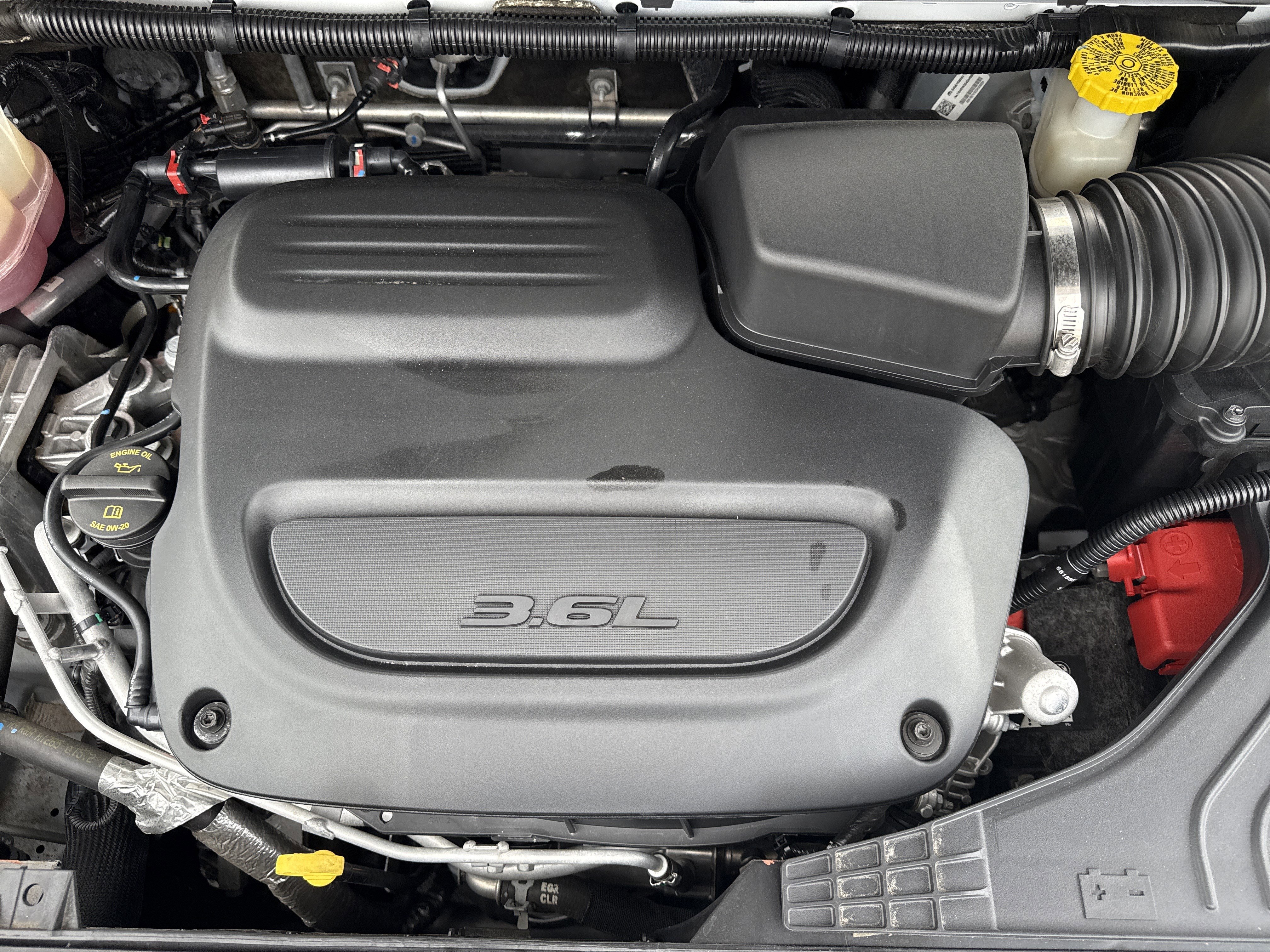Used 2024 Chrysler Pacifica Touring-L FWD image 34