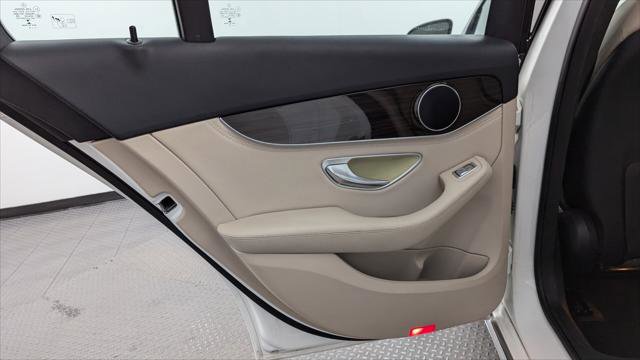 Used 2015 Mercedes-Benz C 300 Sedan image 16
