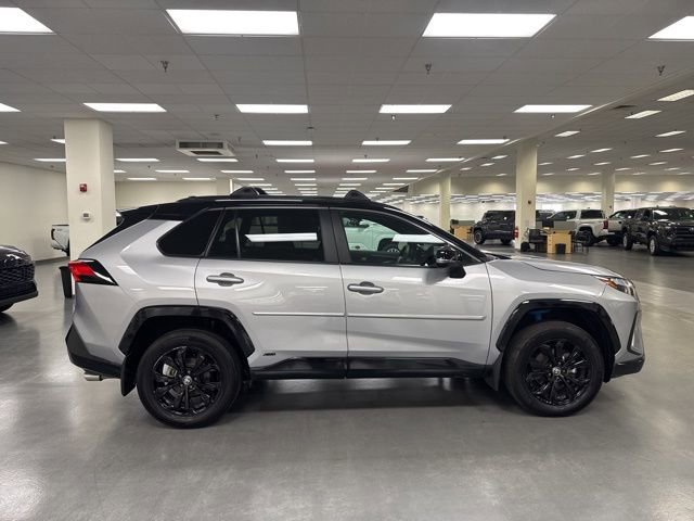 Used 2024 Toyota RAV4 XSE w/ Advanced Technology Package image 8