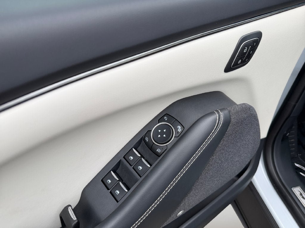 Used 2023 Ford Mustang Mach-E Premium RWD image 22