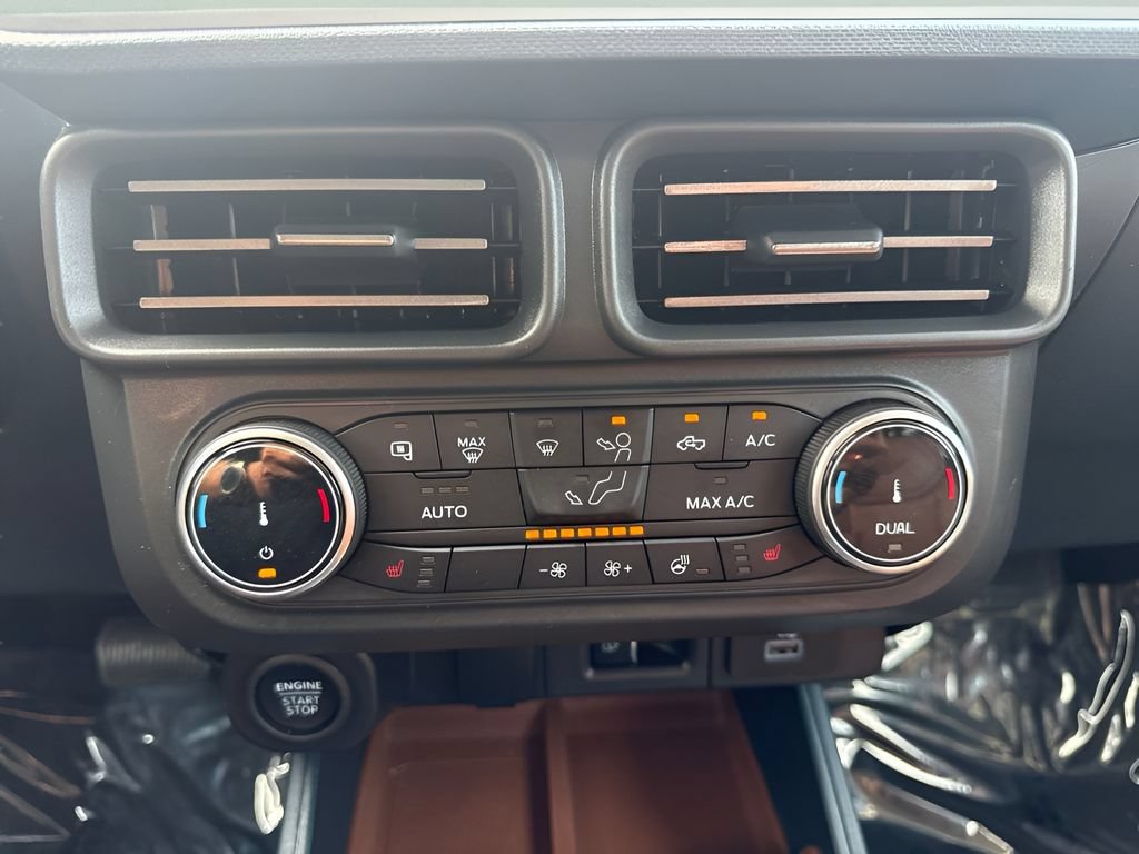Used 2023 Ford Maverick Lariat w/ Lariat Luxury Package AWD/4WD image 9