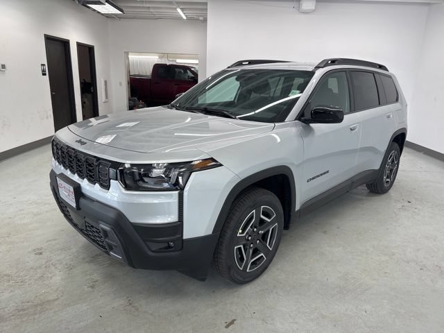 New 2026 Jeep Cherokee Laredo AWD/4WD image 3