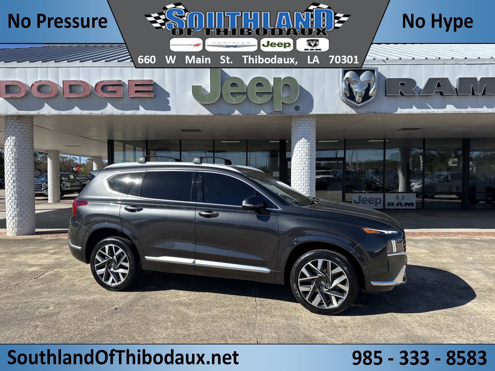 Used 2023 Hyundai Santa Fe Calligraphy image 1