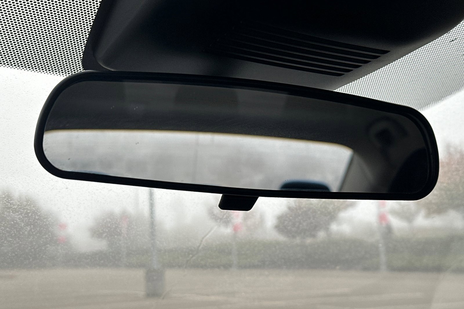 Used 2024 Nissan Sentra SV image 24