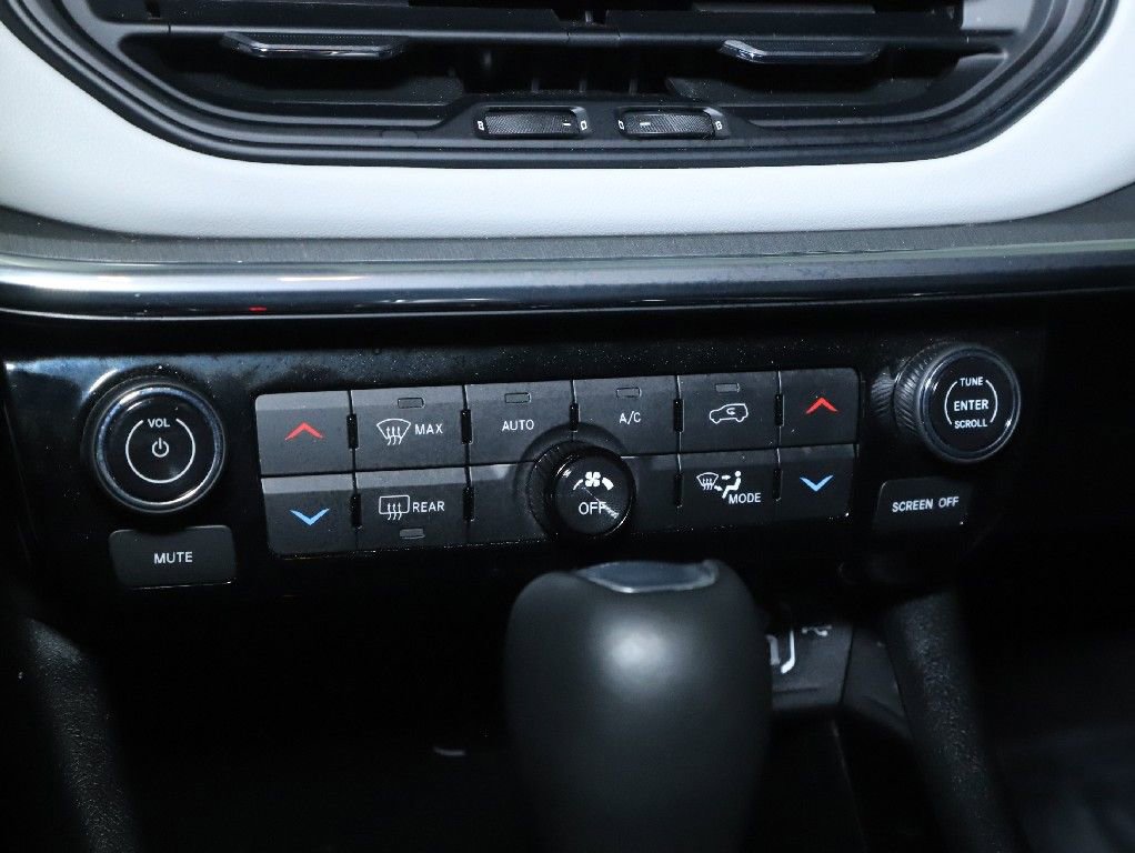 Used 2024 Jeep Compass Limited image 26