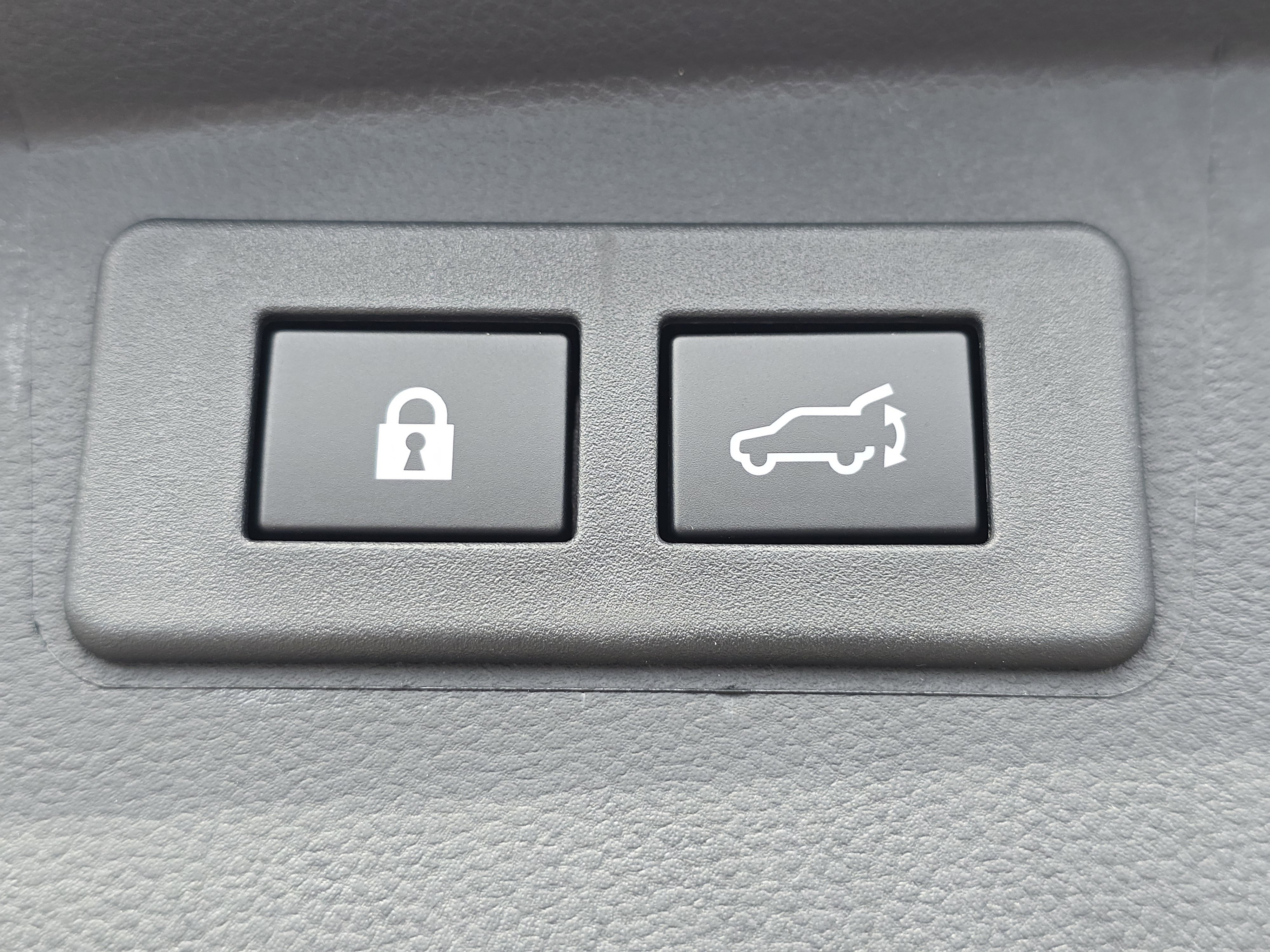 New 2025 Subaru Outback Touring image 15