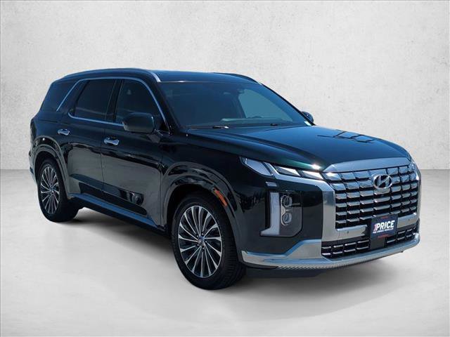 Used 2023 Hyundai Palisade Calligraphy FWD image 3