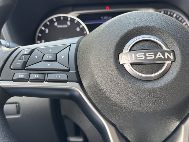New 2025 Nissan Sentra SV w/ Trunk Package FWD image 42