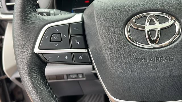 Certified 2021 Toyota Sienna XLE AWD/4WD image 12