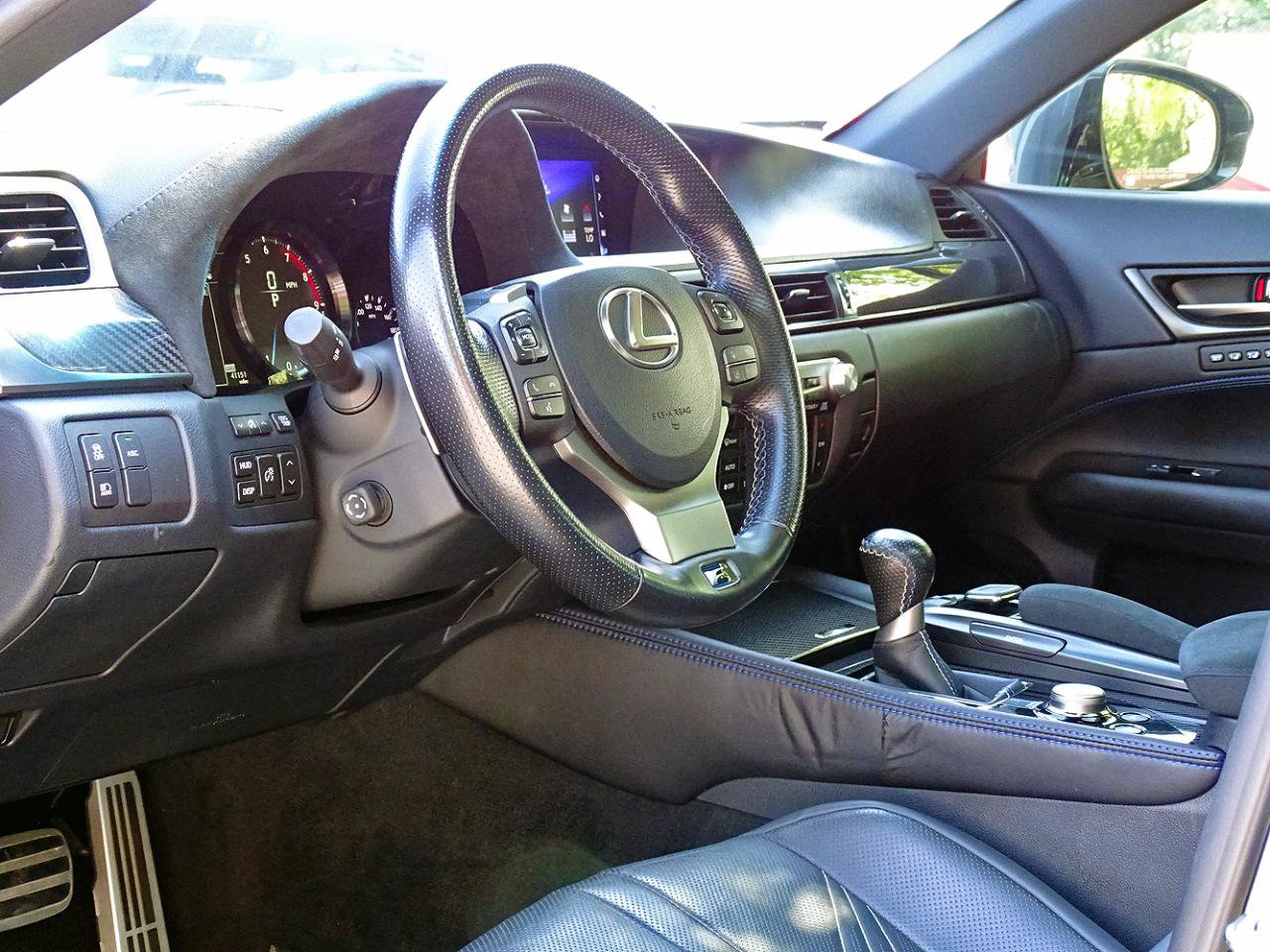 Used 2017 Lexus GS F w/ Preferred Accessory Package RWD image 21