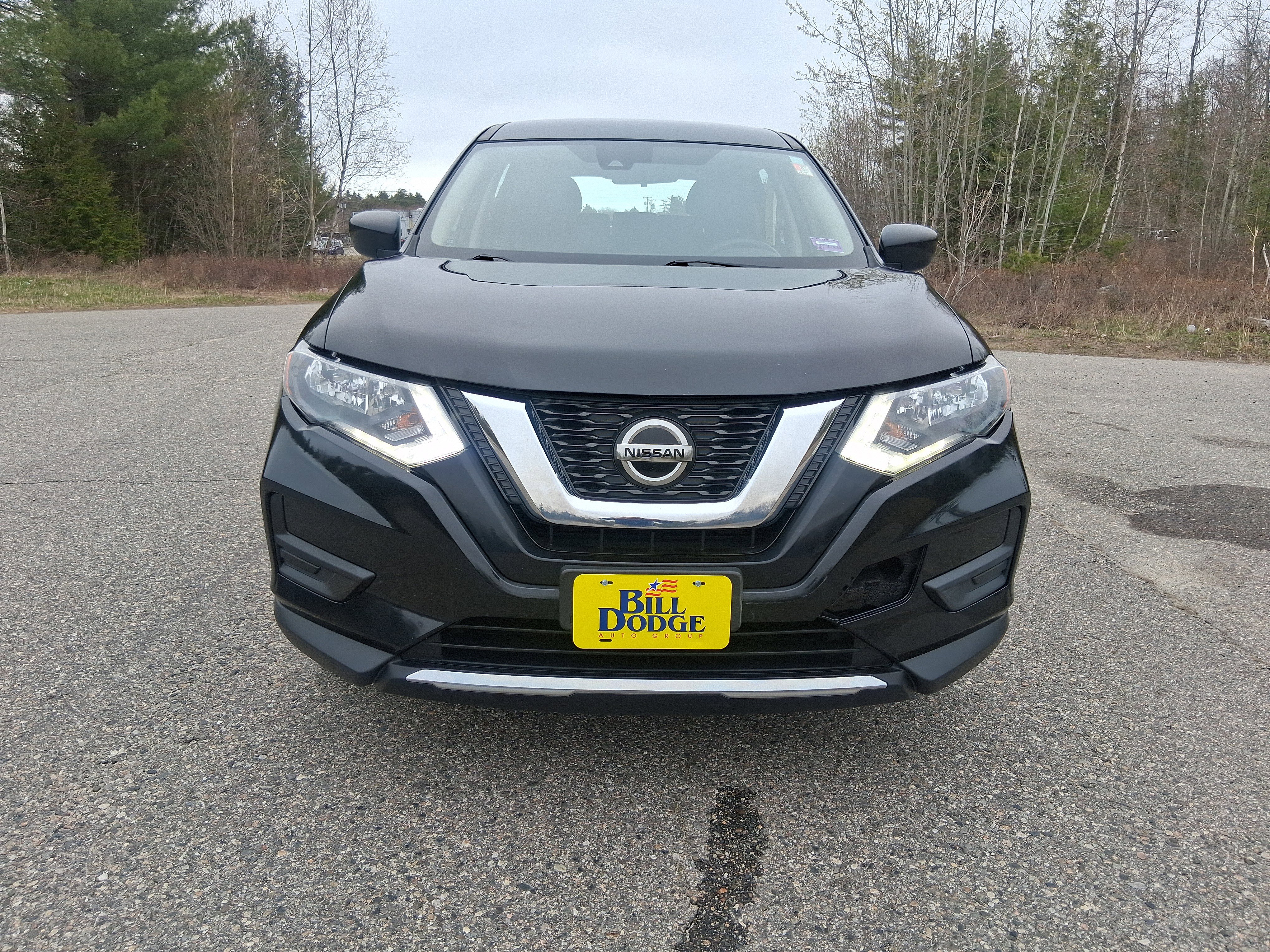 Used 2020 Nissan Rogue S AWD/4WD image 2