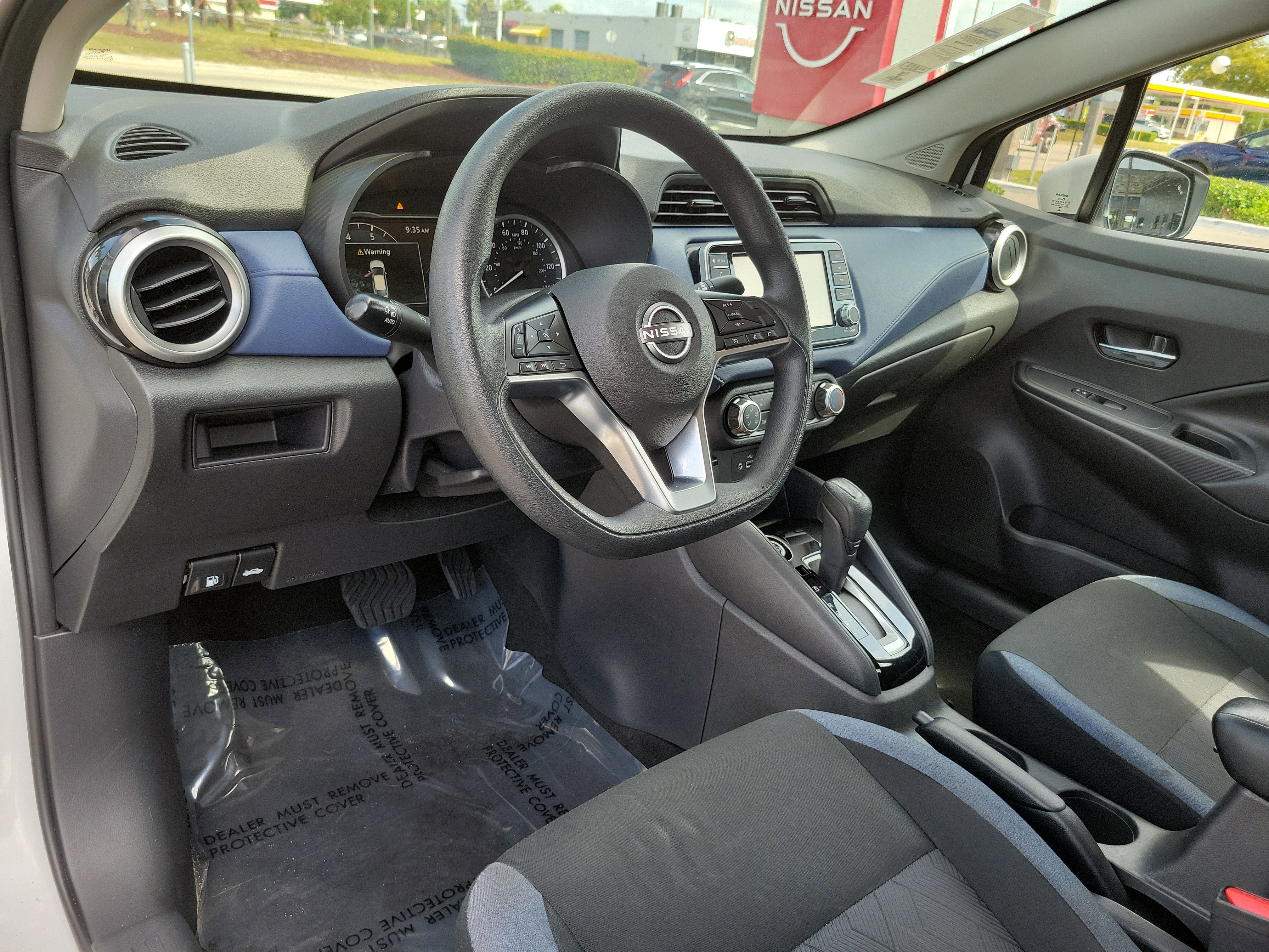 Used 2024 Nissan Versa SV w/ Trunk Package FWD image 9
