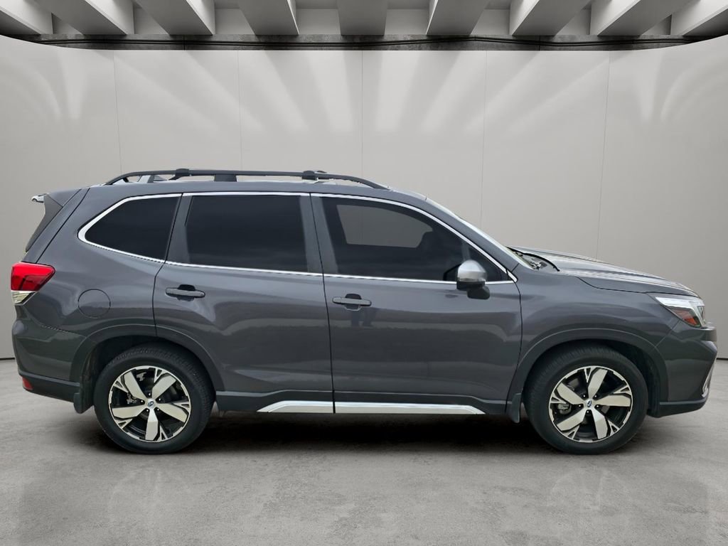 Used 2020 Subaru Forester Touring AWD/4WD image 6