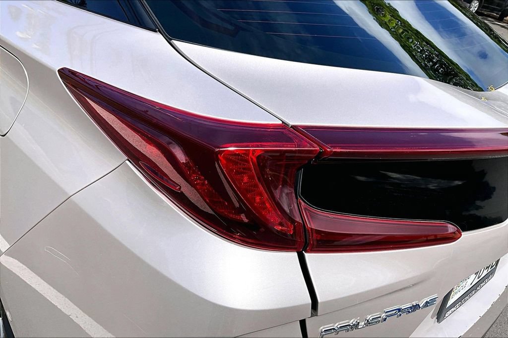 Used 2018 Toyota Prius Prime Plus FWD image 32
