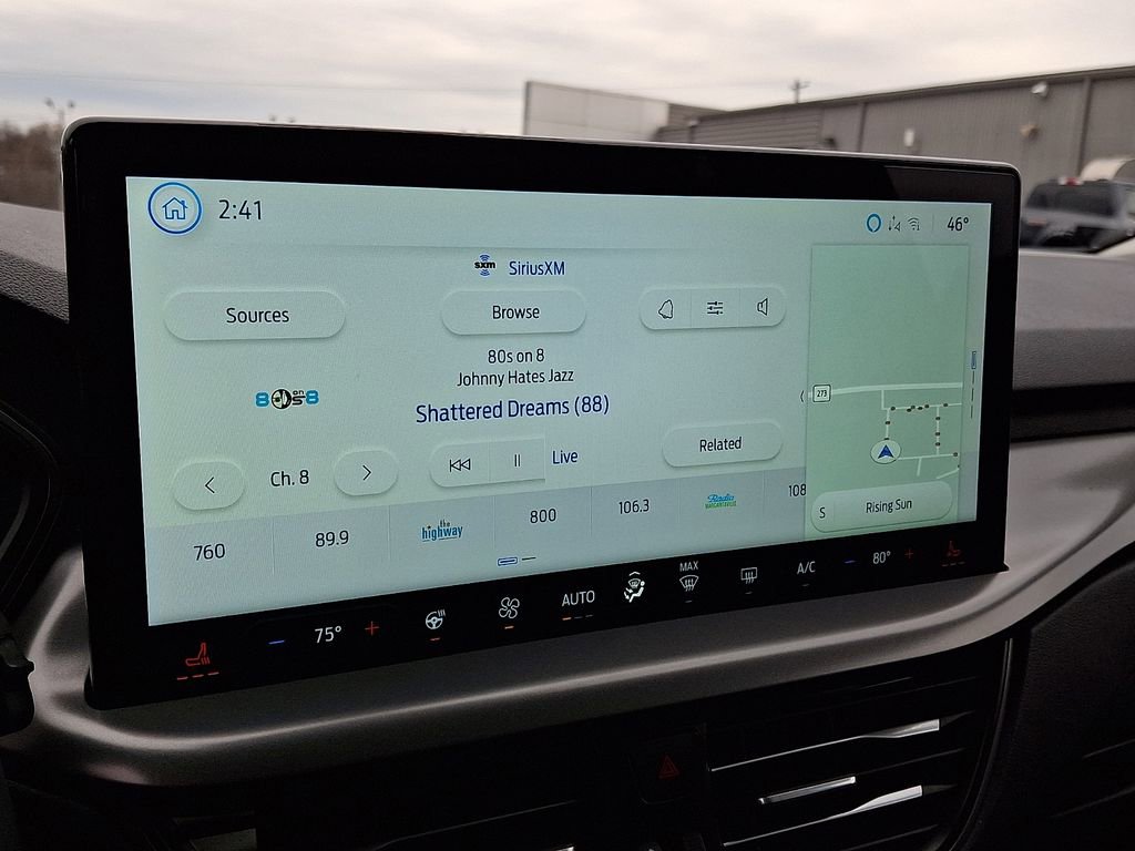 Used 2025 Ford Escape SE image 18