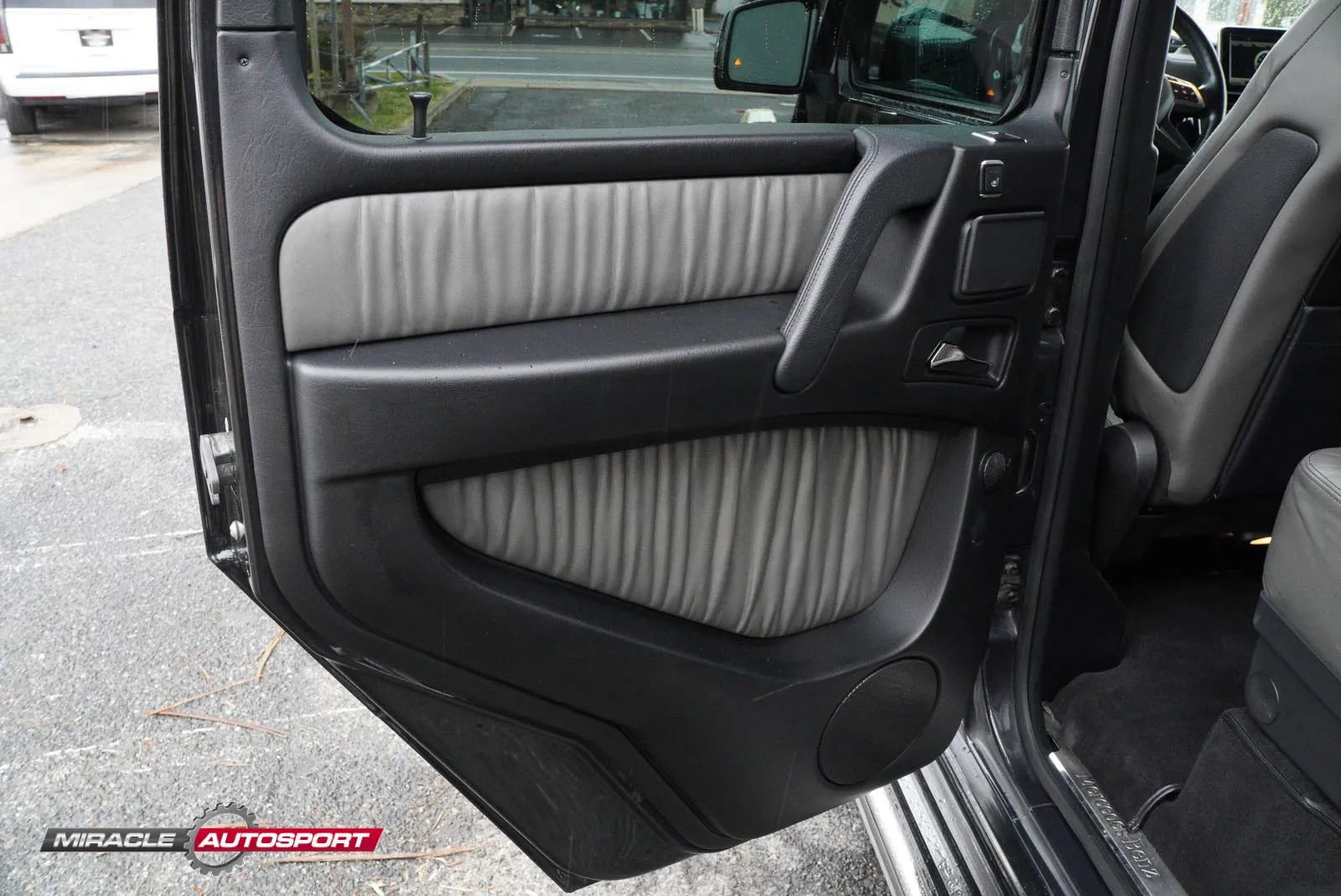 Used 2014 Mercedes-Benz G 550 image 22