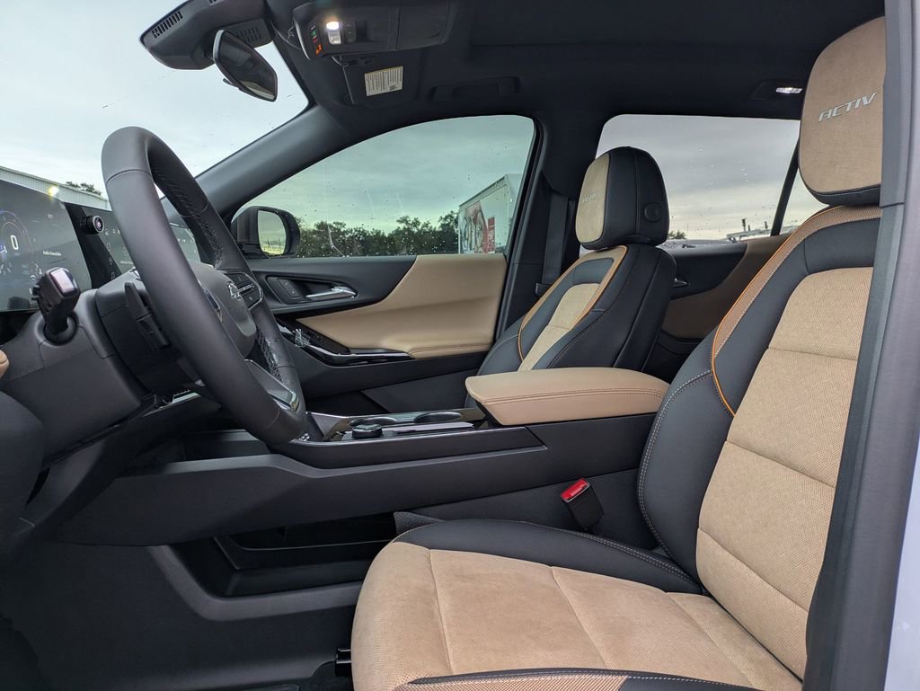 New 2026 Chevrolet Equinox ACTIV w/ Convenience Package III image 15