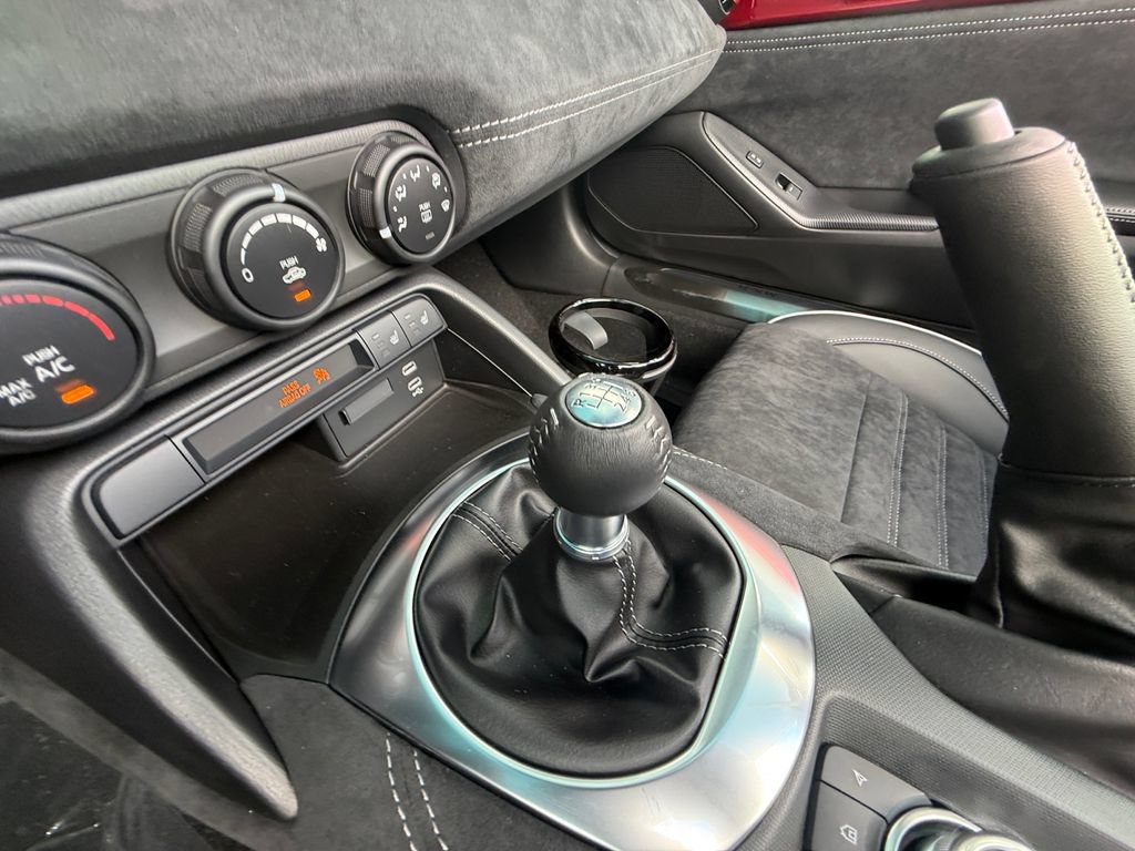 New 2026 MAZDA MX-5 Miata Club w/ Interior Package RWD image 20