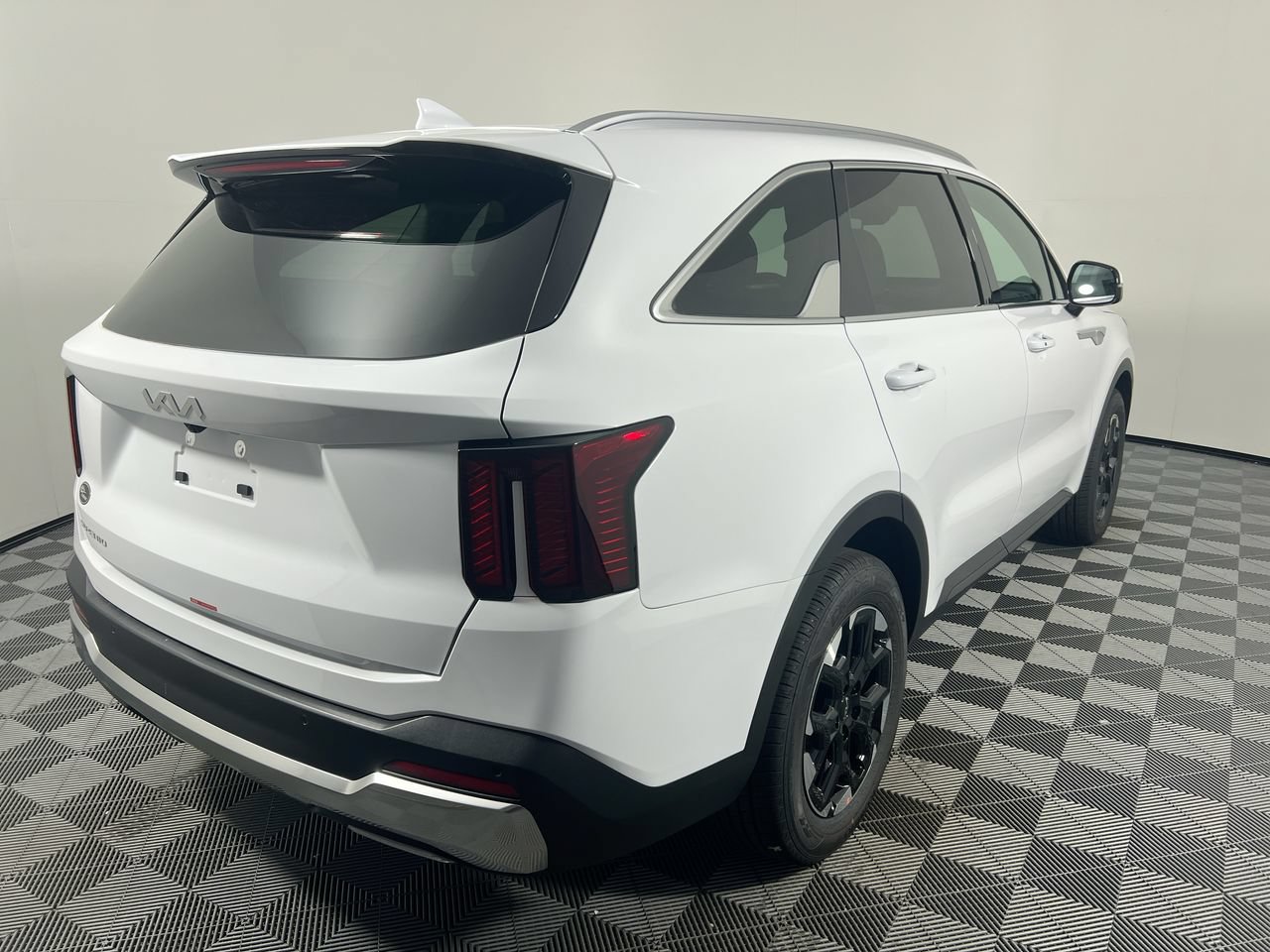 New 2026 Kia Sorento S FWD image 3