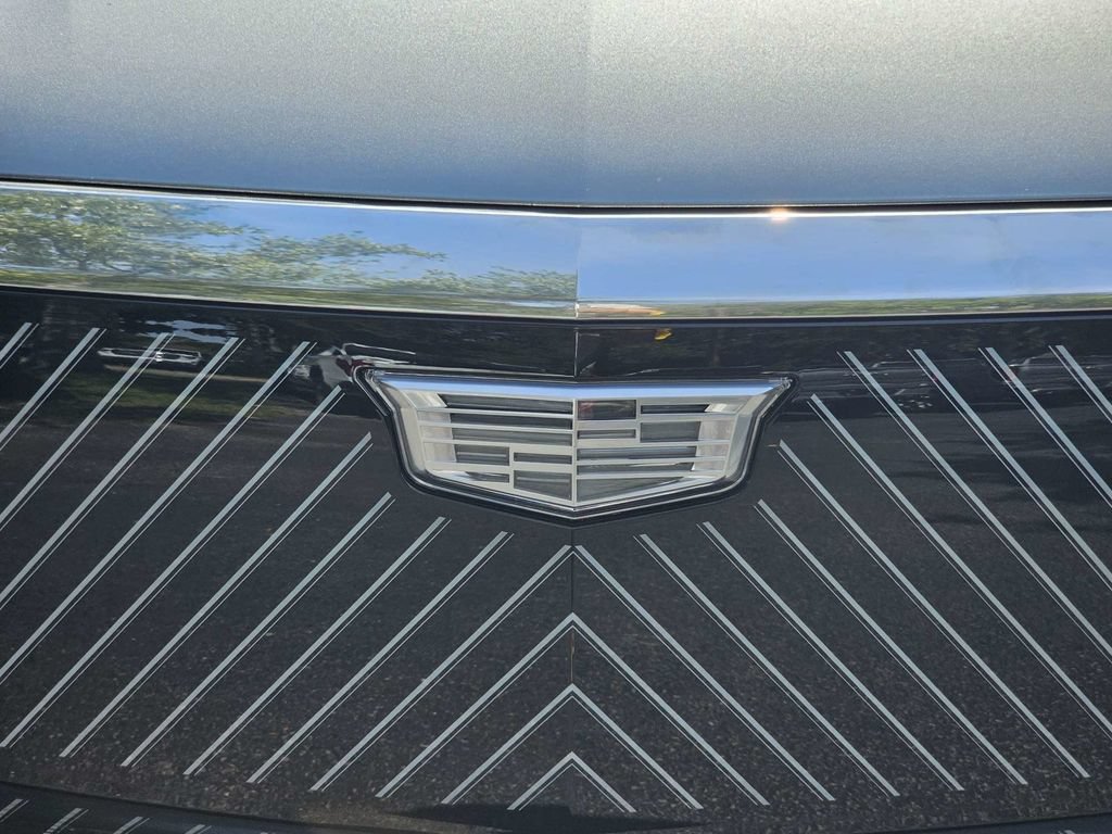 Certified 2026 Cadillac Vistiq Premium Luxury AWD/4WD image 10