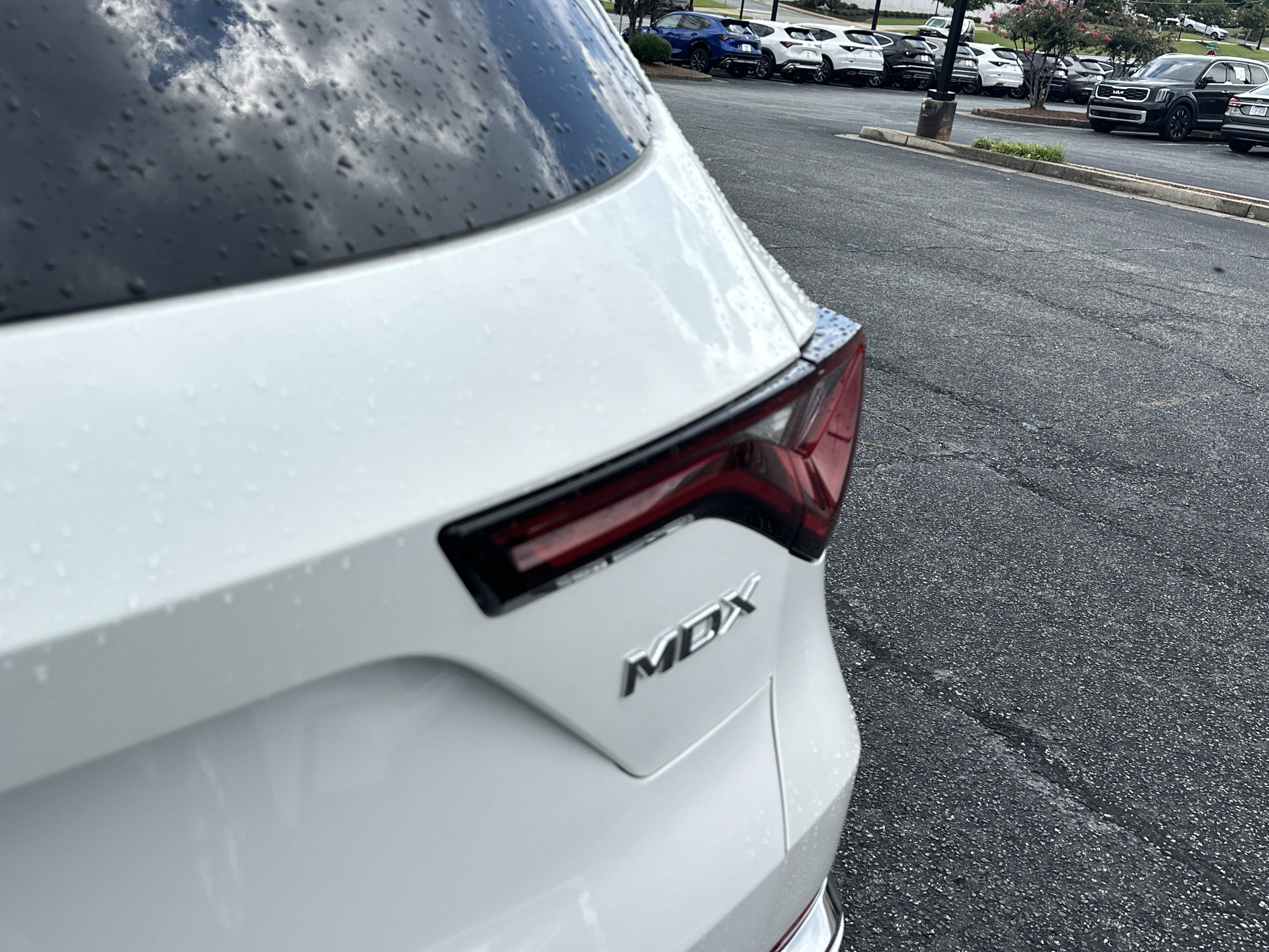 Certified 2026 Acura MDX w/ Technology Package FWD image 22