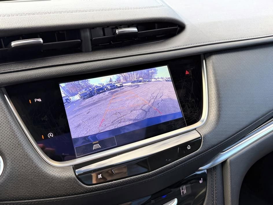 Certified 2025 Cadillac XT5 Premium Luxury image 21