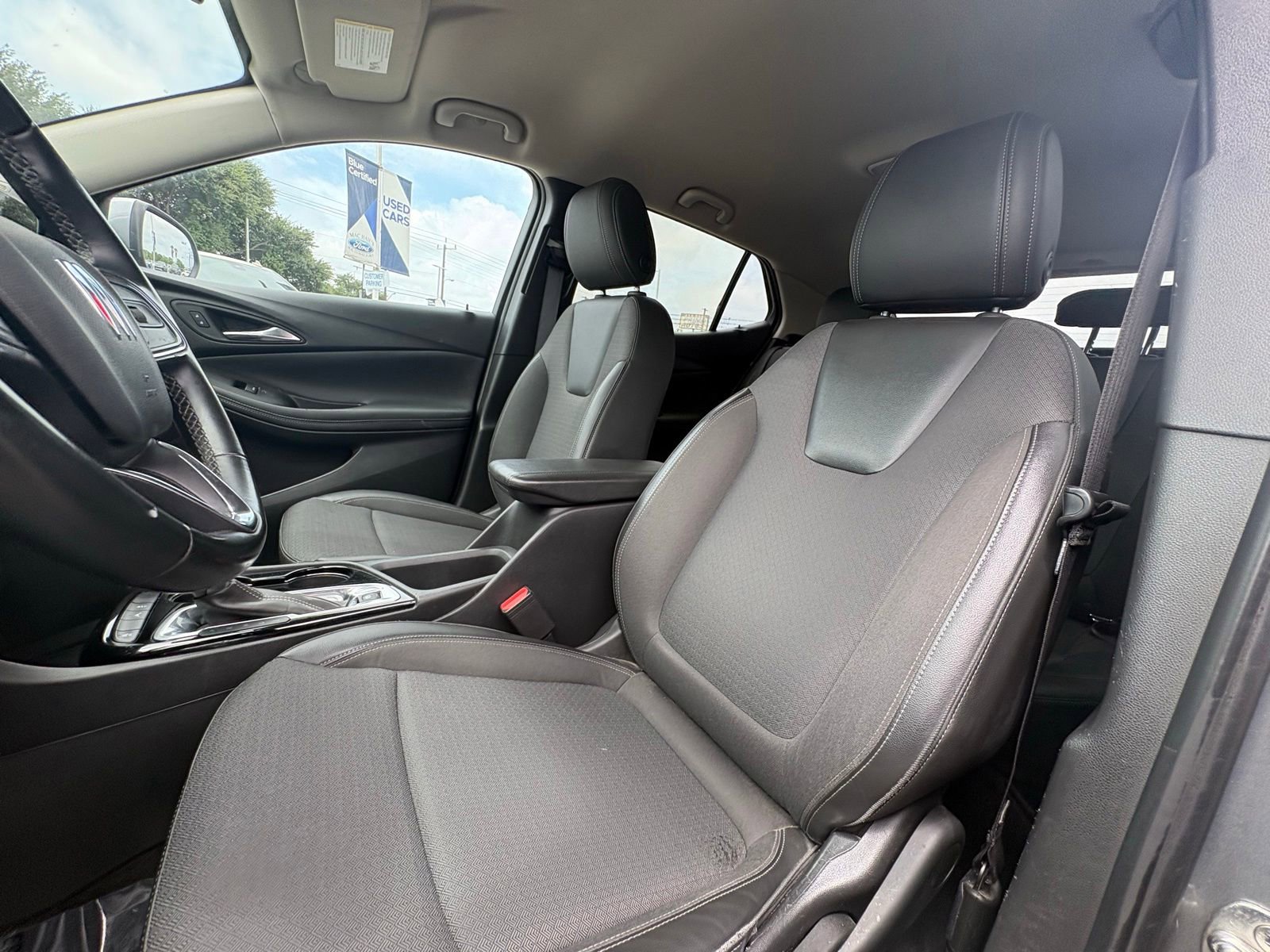 Used 2024 Buick Encore GX Preferred FWD image 11
