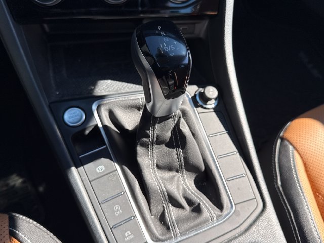 Used 2023 Volkswagen Jetta SEL FWD image 38