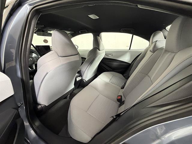 Used 2023 Toyota Corolla SE w/ Carpet Mat Package (TMS) FWD image 10