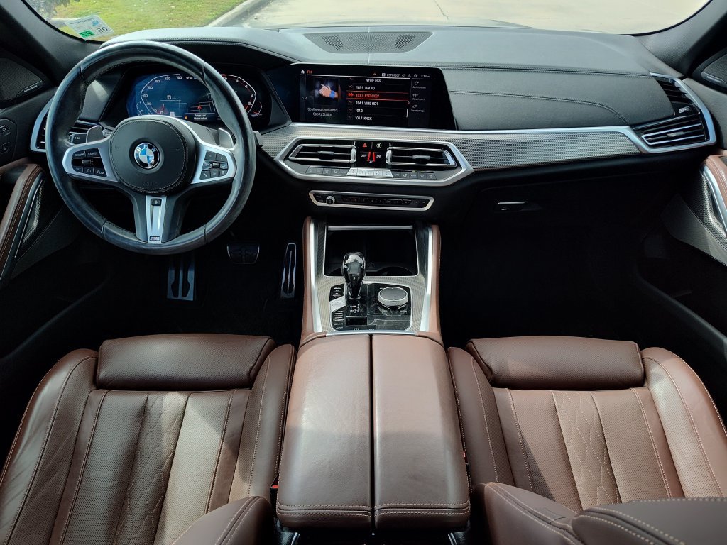 Used 2021 BMW X6 M50i w/ Premium Package AWD/4WD image 30