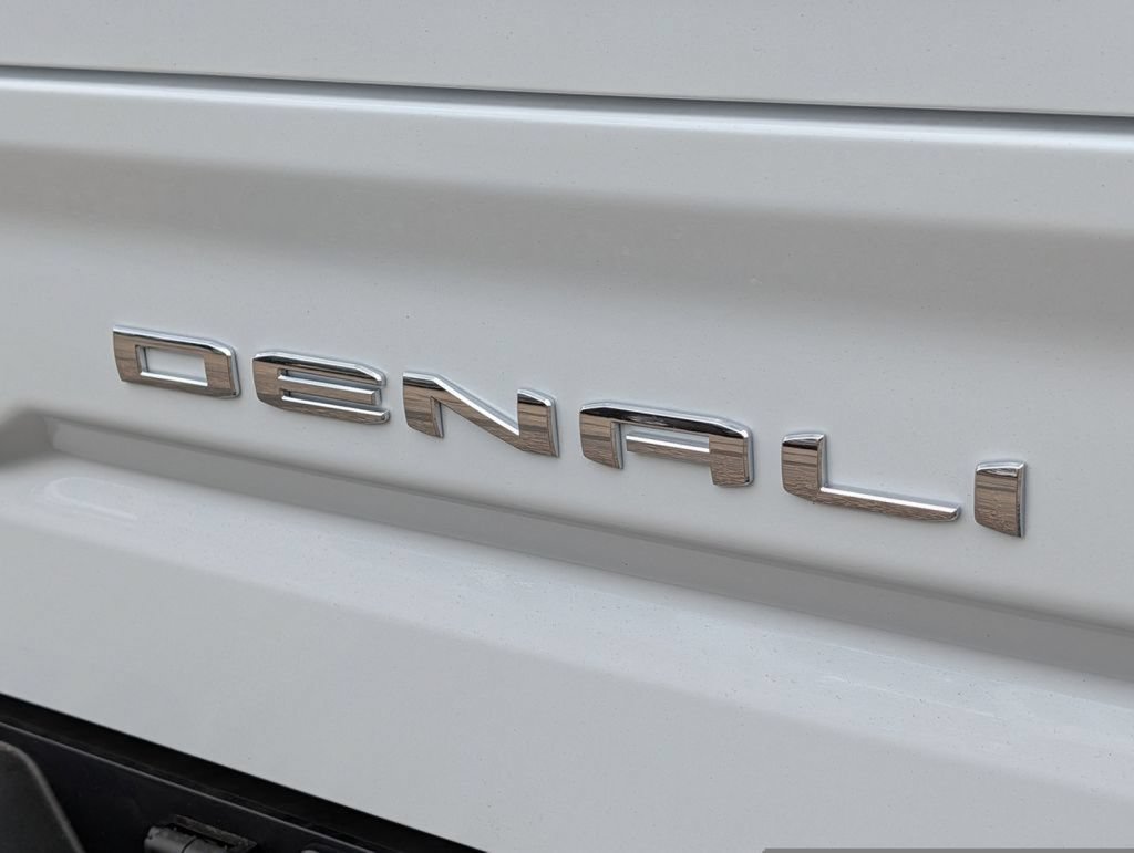 New 2026 GMC Sierra 1500 Denali w/ Denali Reserve Package AWD/4WD image 19