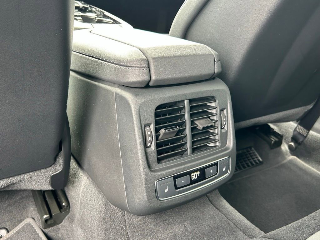 Used 2024 Audi RS e-tron GT w/ Carbon Performance Package image 73