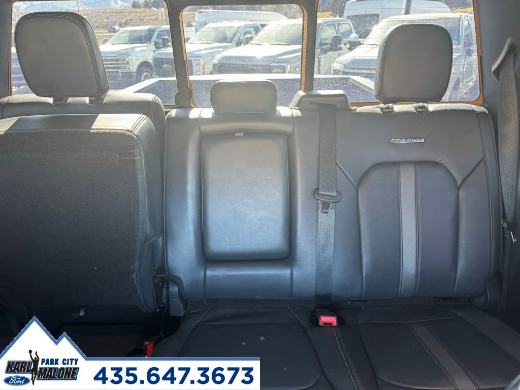 Used 2022 Ford F350 Platinum image 17