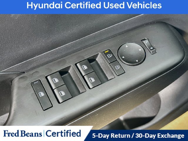 Certified 2024 Hyundai Kona SE AWD/4WD image 20