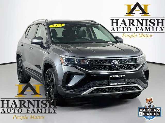 Certified 2023 Volkswagen Taos SE w/ Panoramic Sunroof Package