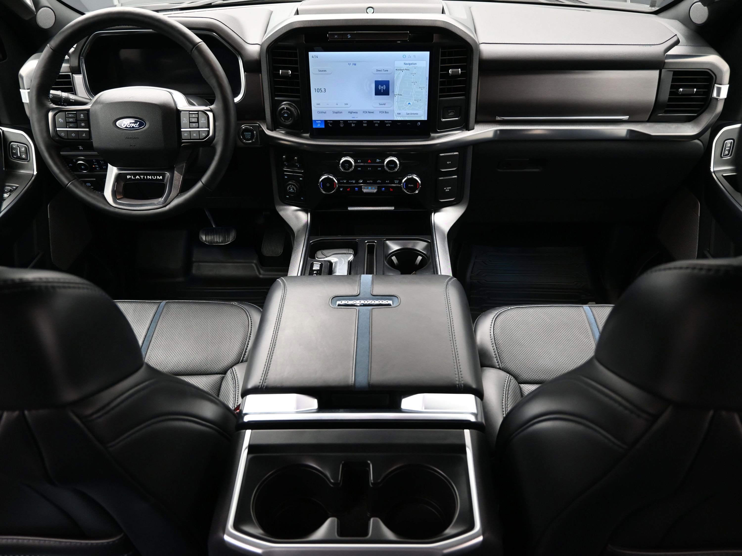 Used 2025 Ford F150 Platinum w/ FX4 Off-Road Package image 14
