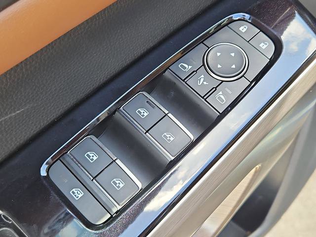 Certified 2023 Nissan Pathfinder Platinum FWD image 24