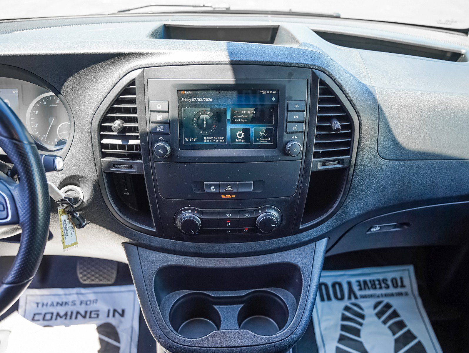 Used 2022 Mercedes-Benz Metris image 12