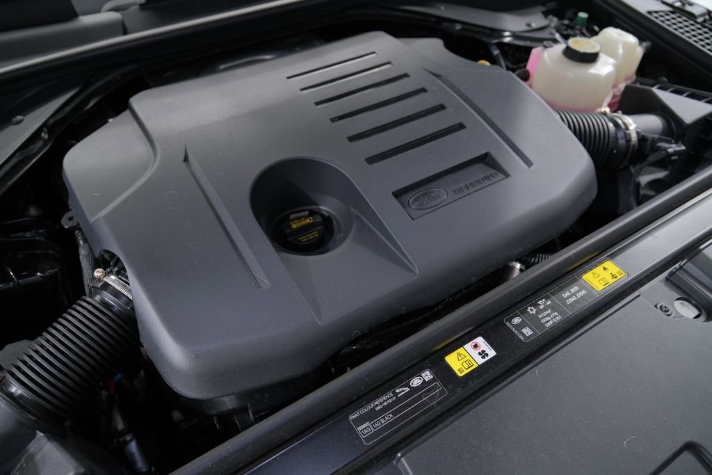 Used 2026 Land Rover Range Rover Long Wheelbase SE image 74