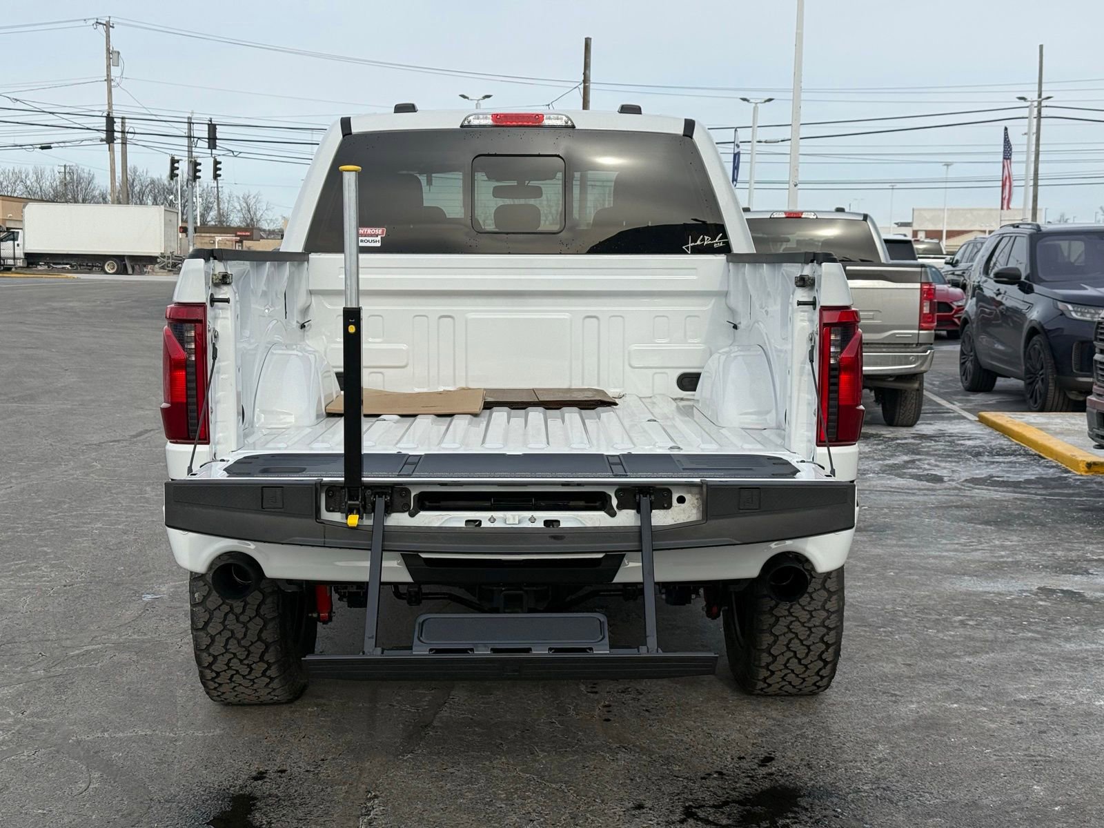 New 2025 Ford F150 XLT w/ Equipment Group 303A High image 44