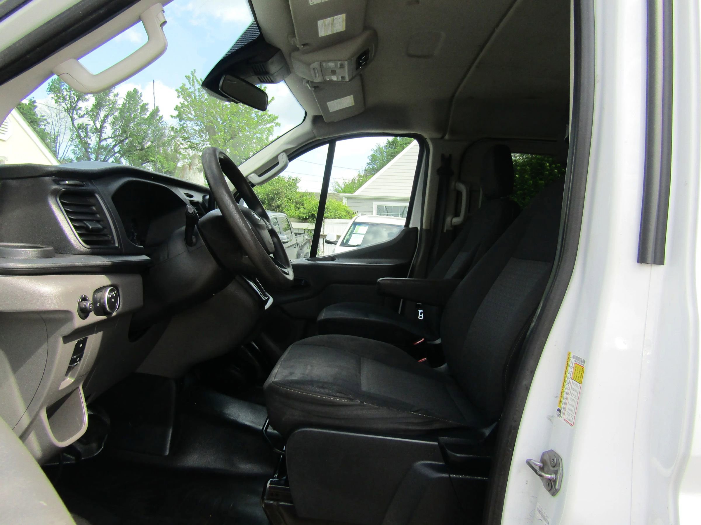 Used 2021 Ford Transit 350 XL RWD image 19